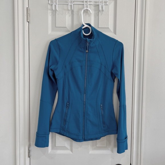 Lululemon define jacket Luon size 4 - Picture 2 of 8